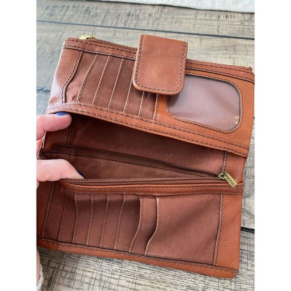 Fossil leather woman’s wallet - Picture 7 of 11